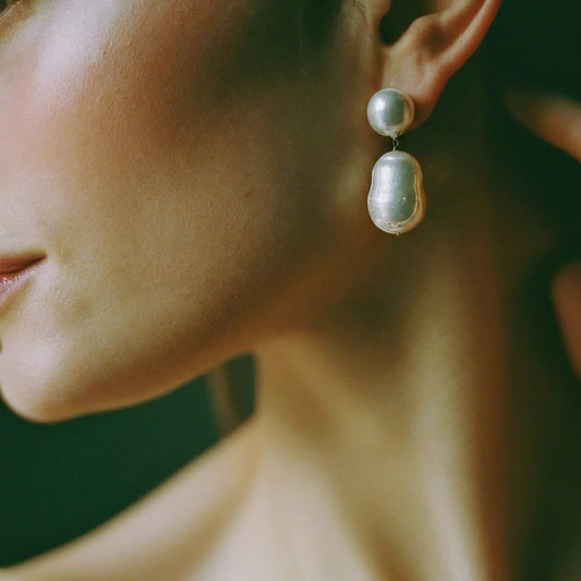 8 Tips for Choosing the Best Pearl Earrings for Face Shape - Lumeni Jewellery