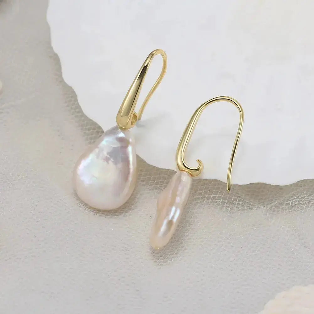 Baroque Pearl Easy Hook Earrings shop name