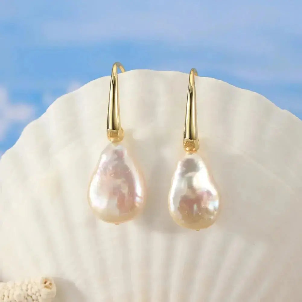 Baroque Pearl Easy Hook Earrings shop name