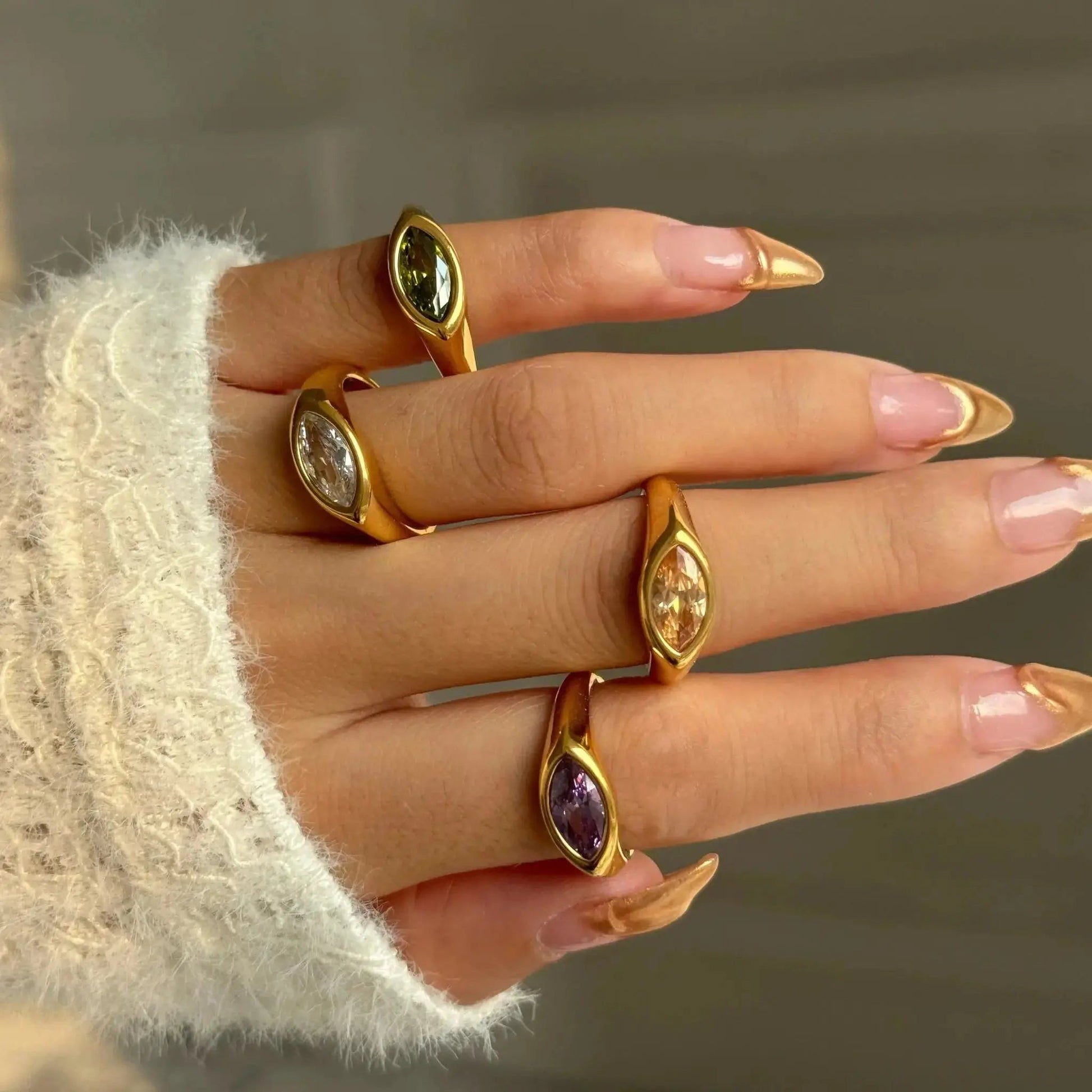 Fashion Trend Eye Ring shop name