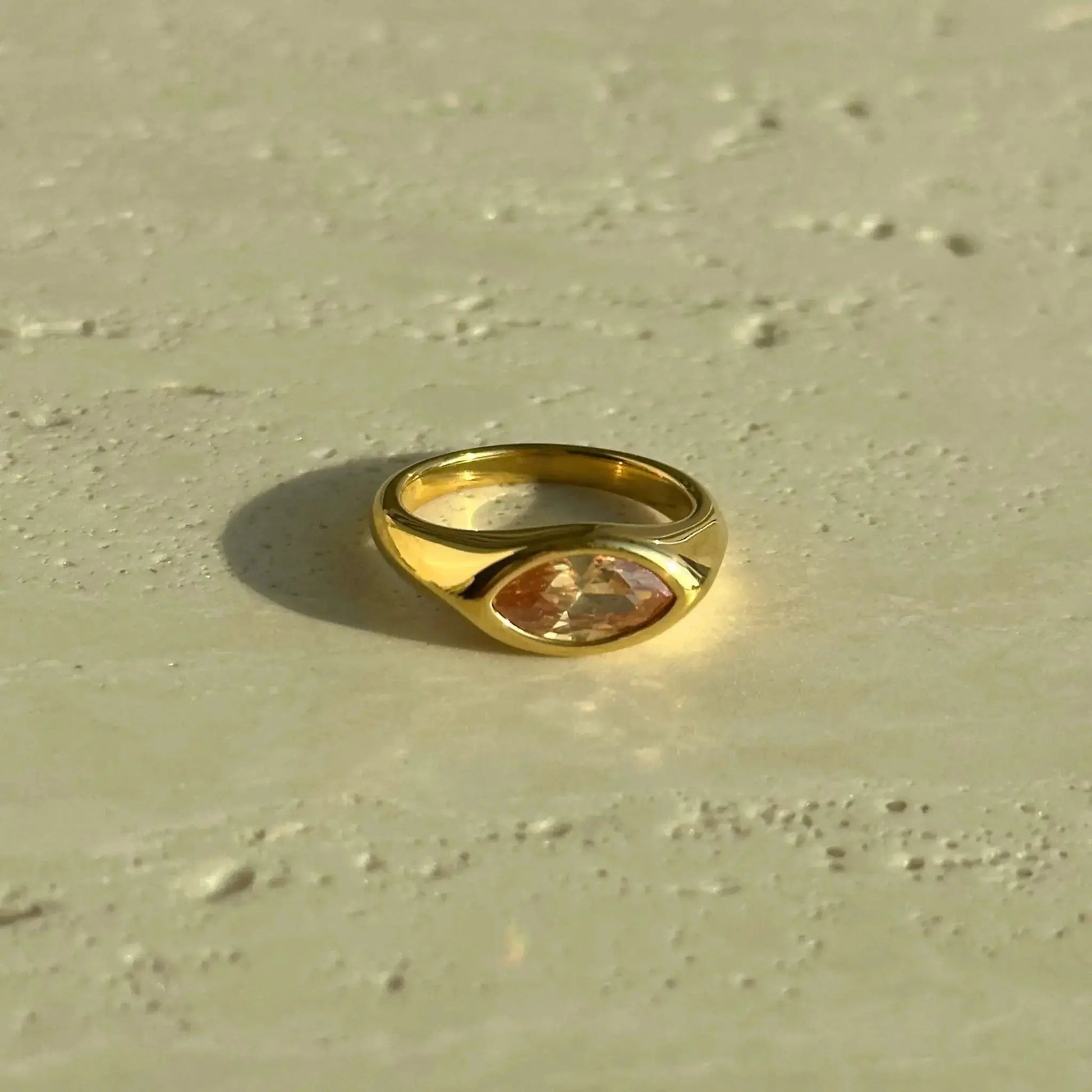 Fashion Trend Eye Ring shop name
