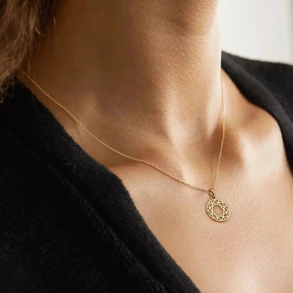 Hollow Geometric Circular Pendant and Chain Necklace shop name