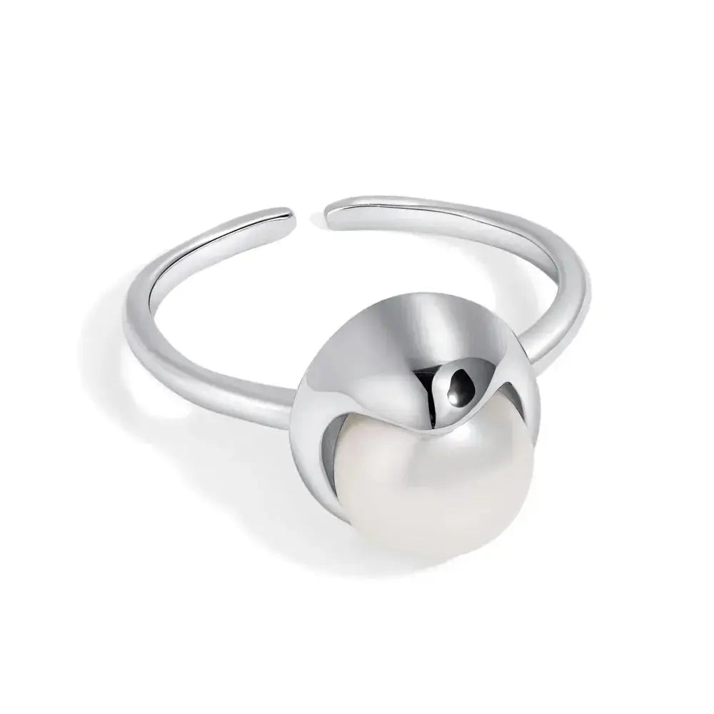 Pod Pearl Ring Adjustable
